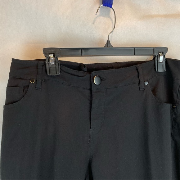 Torrid very black pants - Picture 2 of 5